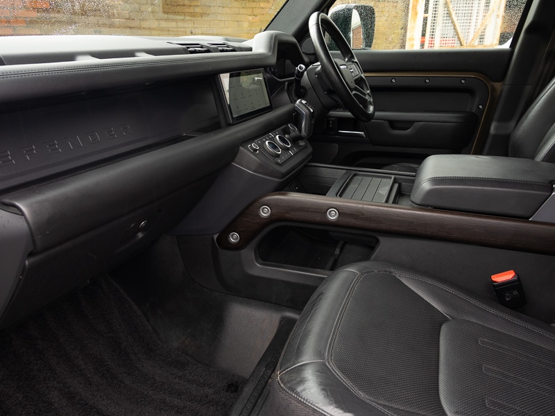 Used Land Rover Defender 2020 for sale - 76970488: Photo 5