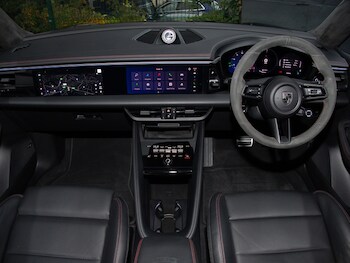 Used Porsche Macan 2025 for sale - 78490419: Photo