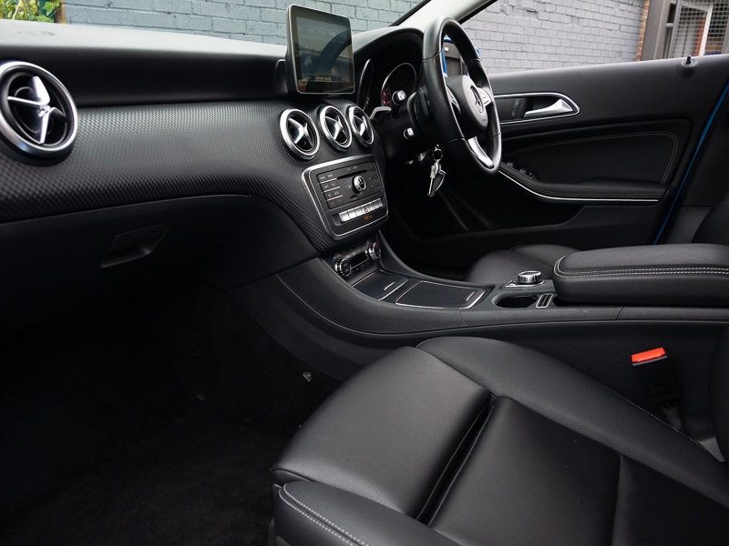 Used Mercedes-Benz A-Class 2017 for sale - 77816604: Photo 5