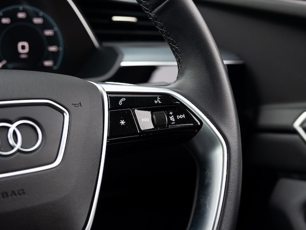 Used Audi Q8 2024 for sale - 76282032: Photo 16