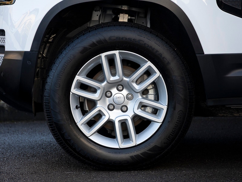 Used Land Rover Defender 2025 for sale - 78203234: Photo 17