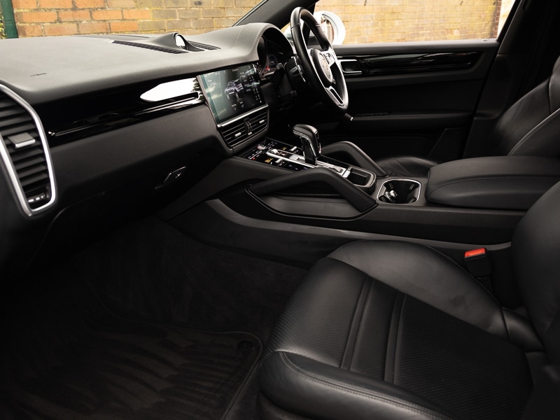 Used Porsche Cayenne 2019 for sale - 76052039: Photo 5