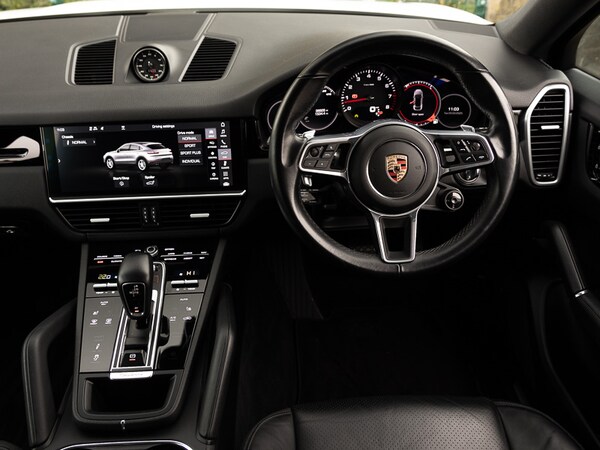 Used Porsche Cayenne 2019 for sale - 76052039: Photo 7
