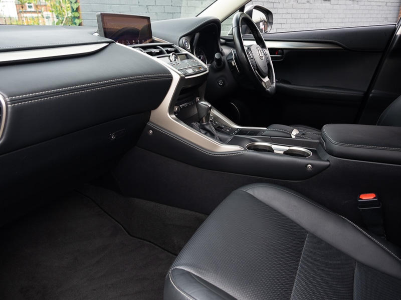 Used Lexus NX 2018 for sale - 77536618: Photo 5