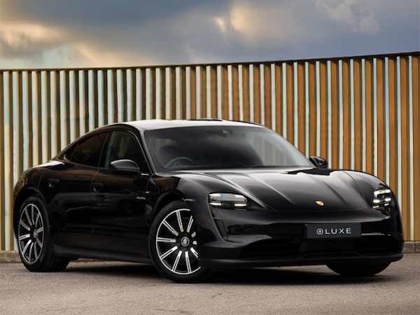 Used Porsche Taycan 2020 for sale - 76237931: Photo 1