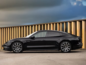 Used Porsche Taycan 2020 for sale - 76237931: Photo