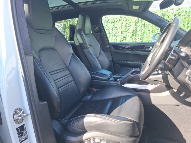Used Porsche Cayenne 2020 for sale - 76221583: Photo 11