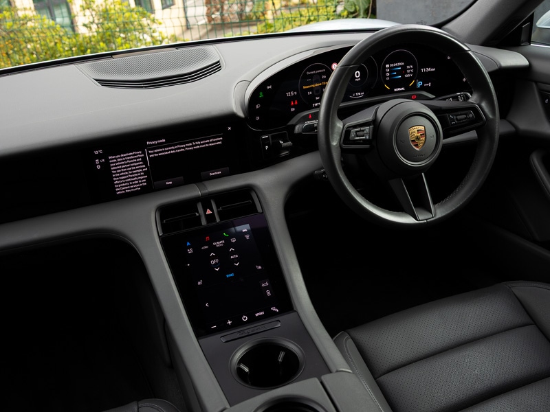 Used Porsche Taycan 2021 for sale - 78125845: Photo 13