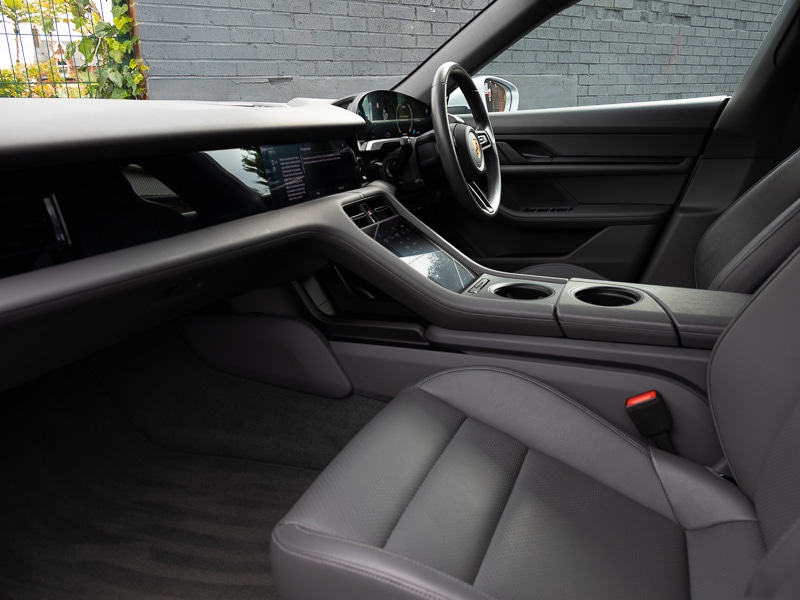 Used Porsche Taycan 2021 for sale - 78125845: Photo 5