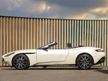 Used Aston Martin DB11 2019 for sale - 74804374: Photo