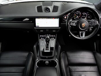 Used Porsche Cayenne 2020 for sale - 77189925: Photo