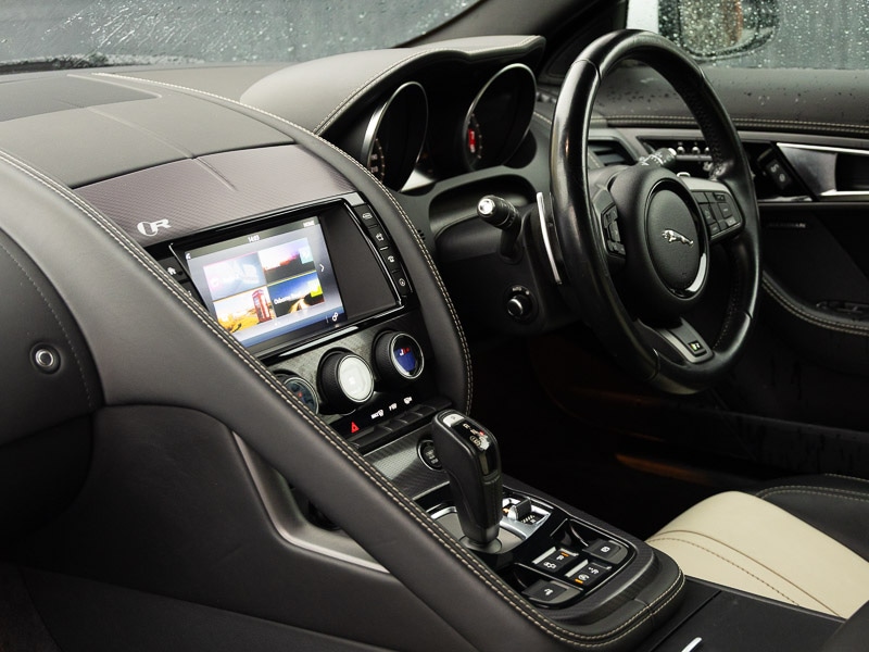 Used Jaguar F-Type 2015 for sale - 77611034: Photo 13