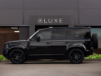 Used Land Rover Defender 2024 for sale - 79056705: Photo