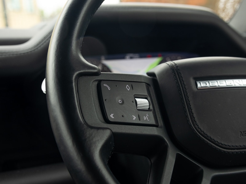 Used Land Rover Defender 2020 for sale - 77987703: Photo 15