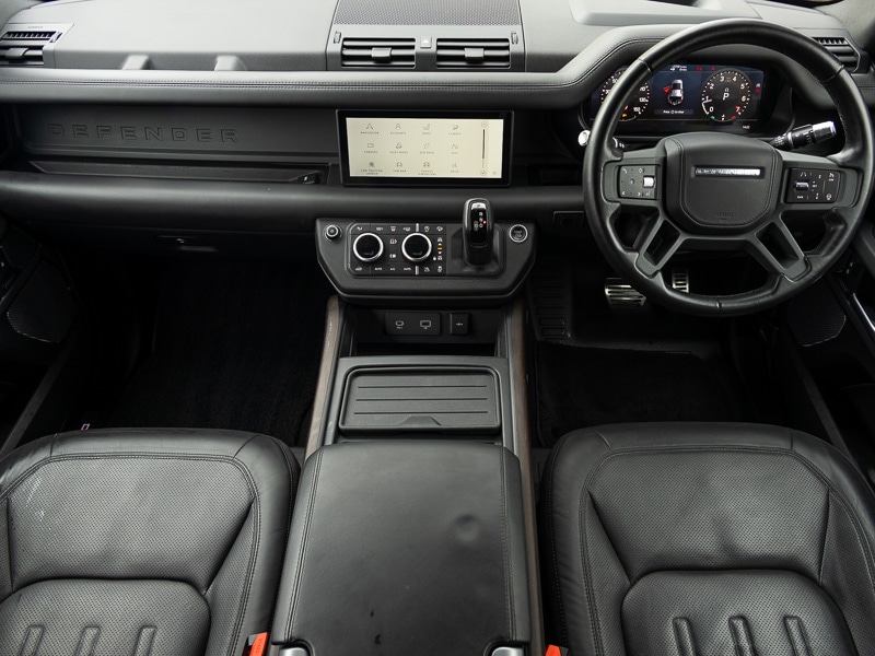 Used Land Rover Defender 2020 for sale - 77987703: Photo 2