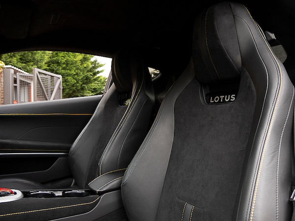 Used Lotus Emira 2024 for sale - 75562407: Photo 6