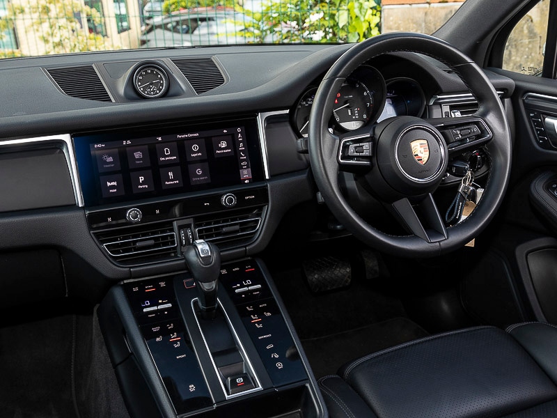 Used Porsche Macan 2022 for sale - 76897420: Photo 14