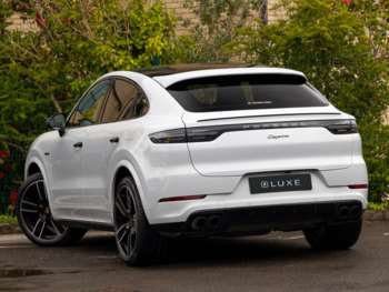 Used Porsche Cayenne 2023 for sale - 74425114: Photo