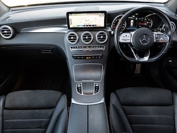 Used Mercedes-Benz GLC 2021 for sale - 76103540: Photo 2