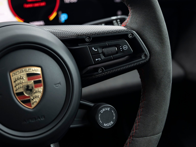 Used Porsche Taycan 2023 for sale - 78046287: Photo 11