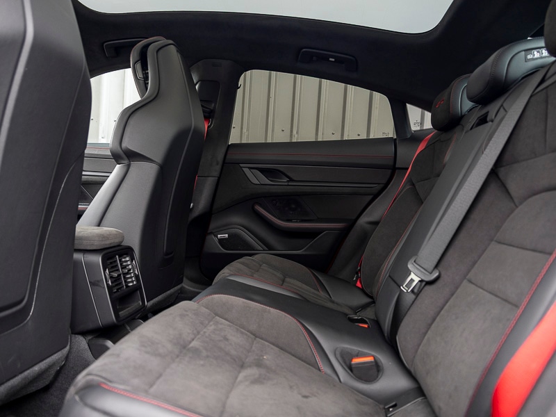 Used Porsche Taycan 2023 for sale - 78046287: Photo 6