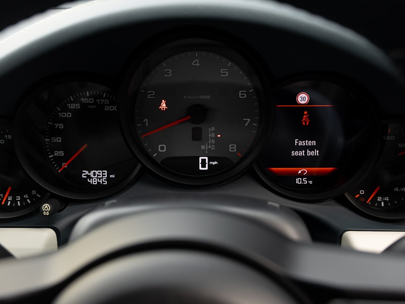 Used Porsche 911 2017 for sale - 78147542: Photo 18