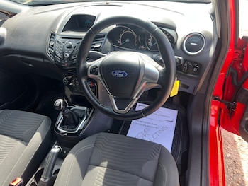 Used Ford Fiesta 2014 for sale - 79491400: Photo