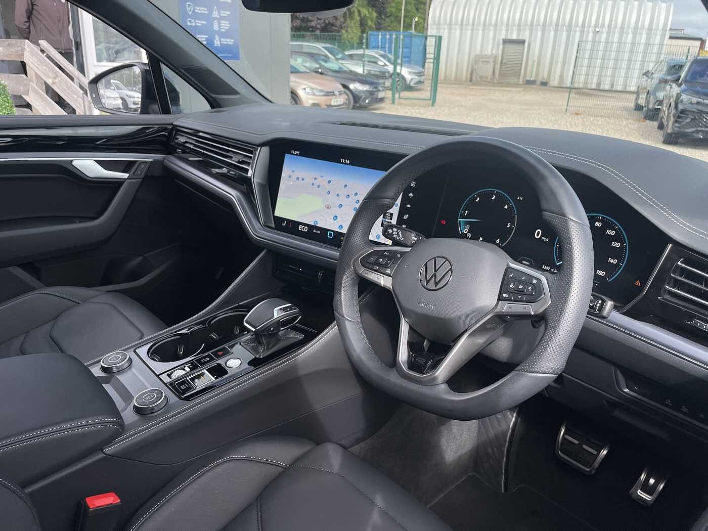 Used Volkswagen Touareg 2025 for sale - 76679919: Photo 6