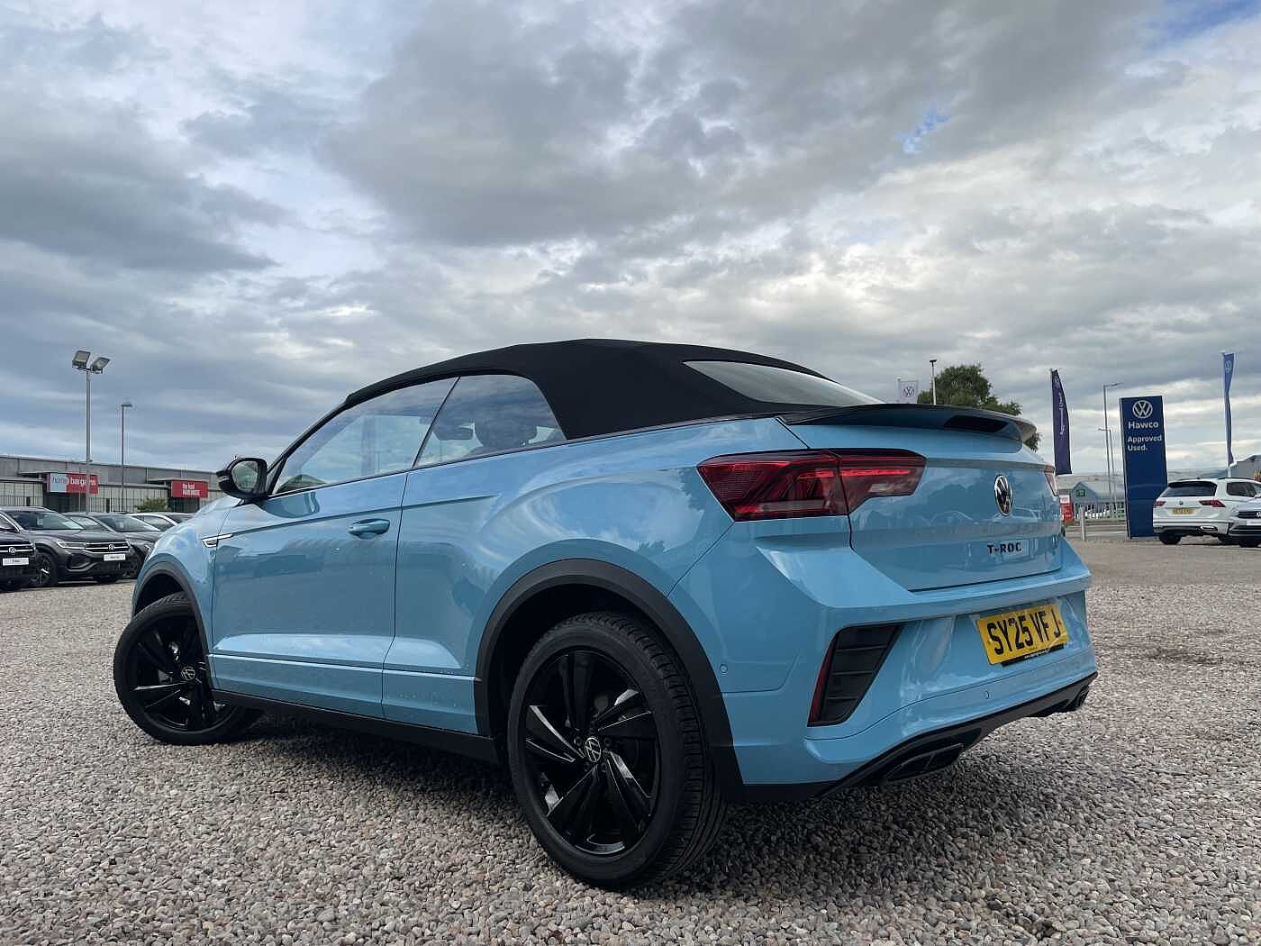 Used Volkswagen T-Roc 2025 for sale - 76678576: Photo 3