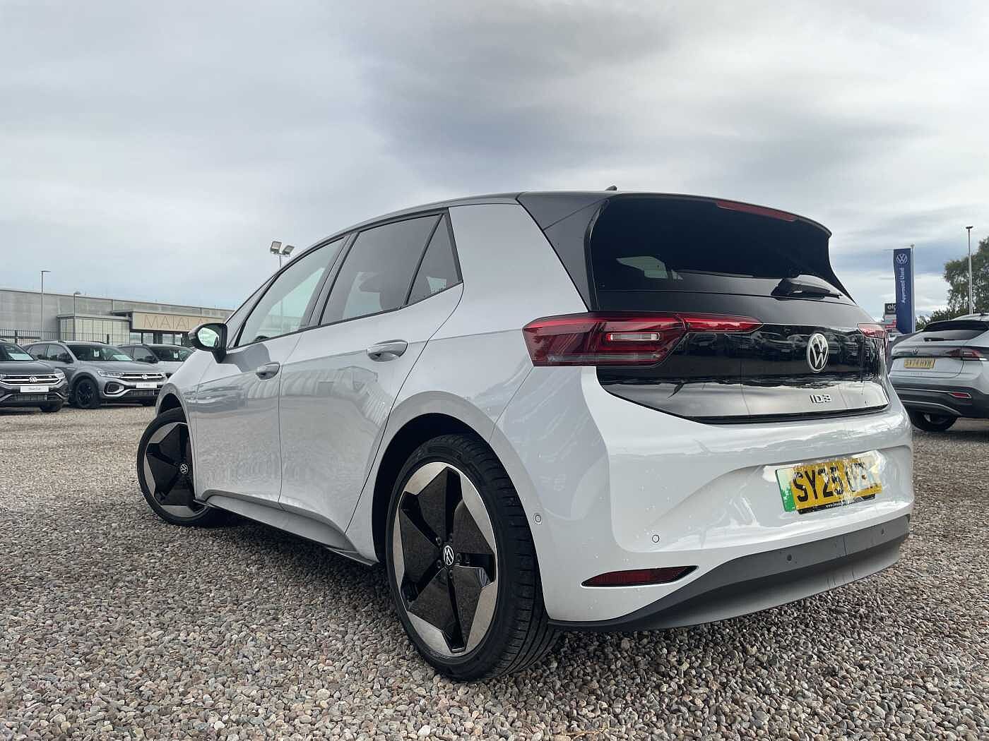 Used Volkswagen ID.3 2025 for sale - 76678315: Photo 3