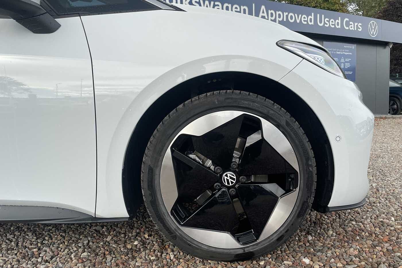 Used Volkswagen ID.3 2025 for sale - 76678315: Photo 5