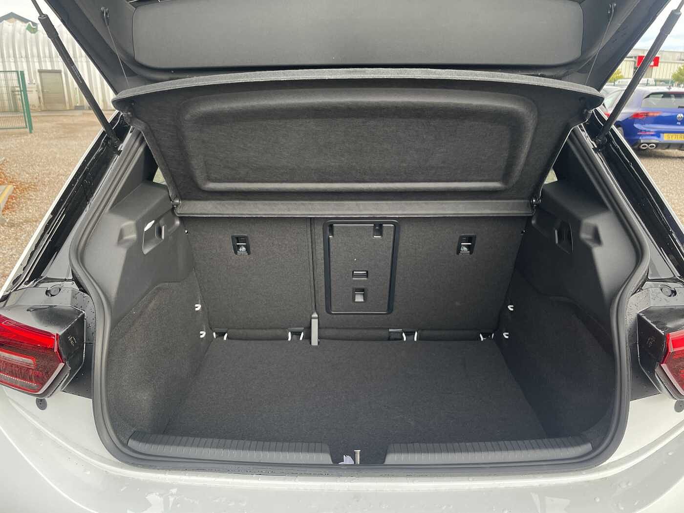 Used Volkswagen ID.3 2025 for sale - 76678315: Photo 9