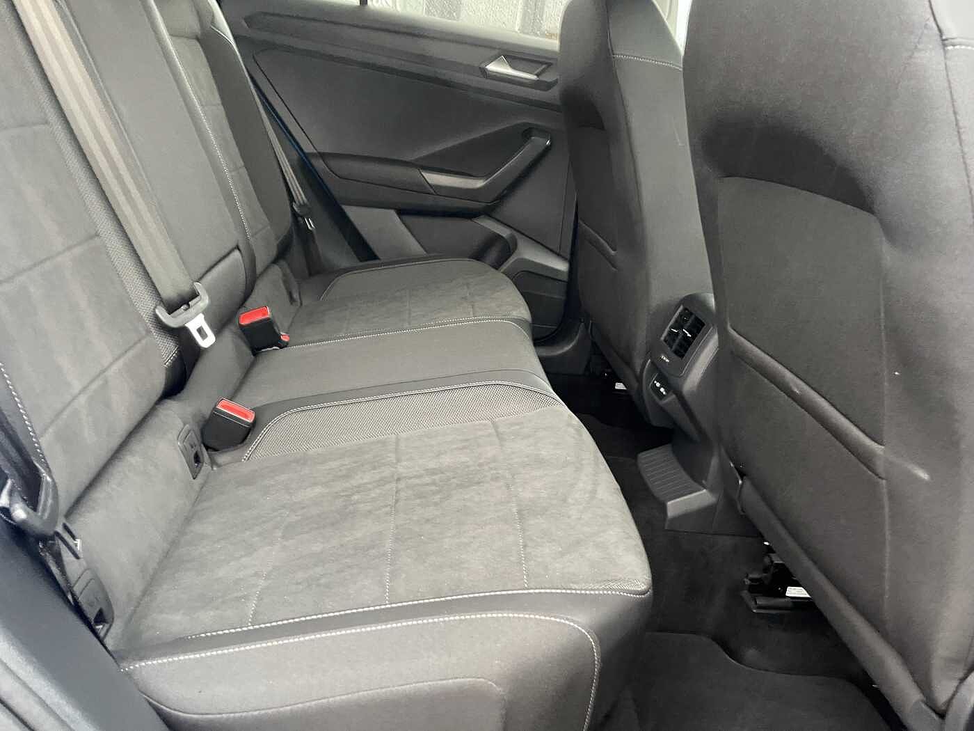 Used Volkswagen T-Roc 2022 for sale - 76673914: Photo 10