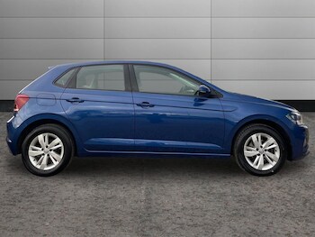 Used Volkswagen Polo 2019 for sale - 77812708: Photo