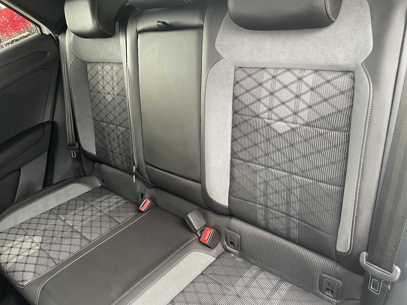 Used Volkswagen T-Roc 2022 for sale - 76674508: Photo 8