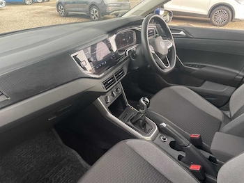 Used Volkswagen Polo 2022 for sale - 76436458: Photo