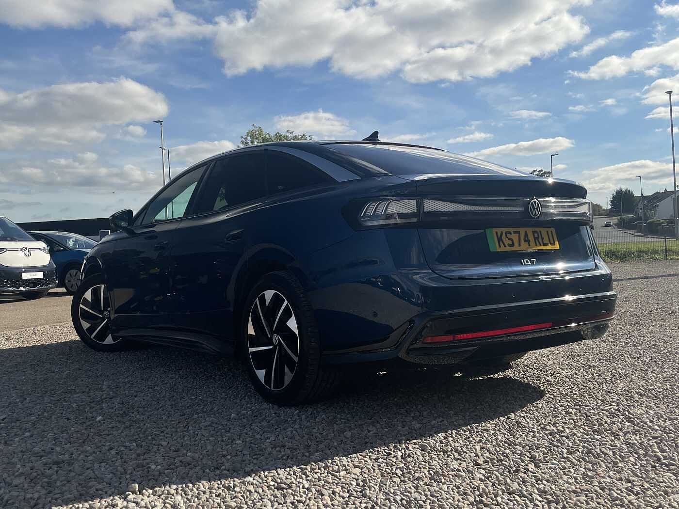 Used Volkswagen ID.7 2024 for sale - 76677751: Photo 3