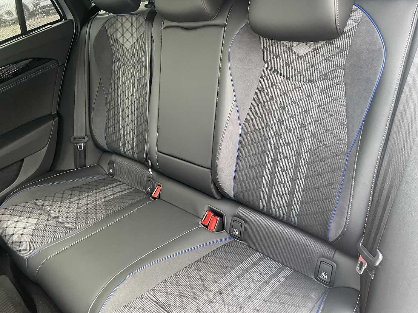 Used Volkswagen Passat 2025 for sale - 76678743: Photo 8