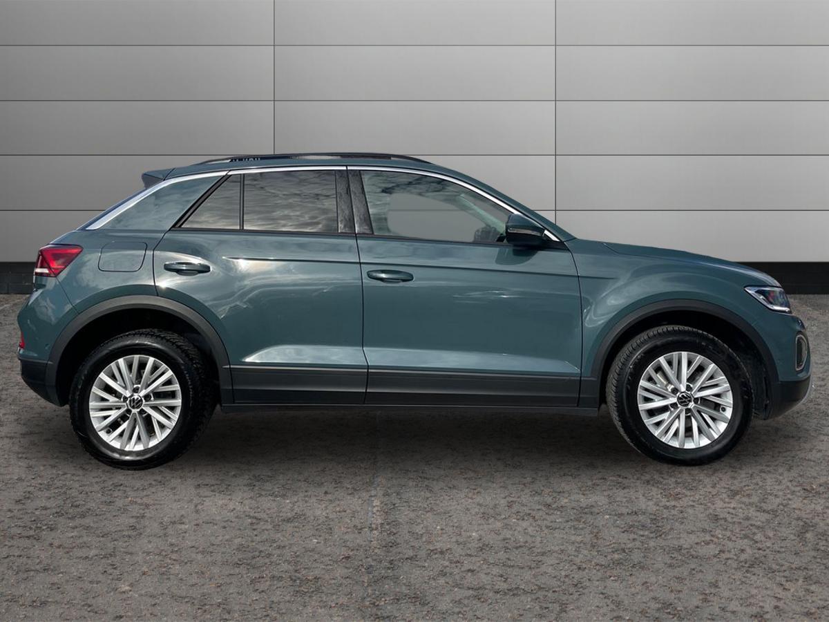 Used Volkswagen T-Roc 2022 for sale - 77812681: Photo 4
