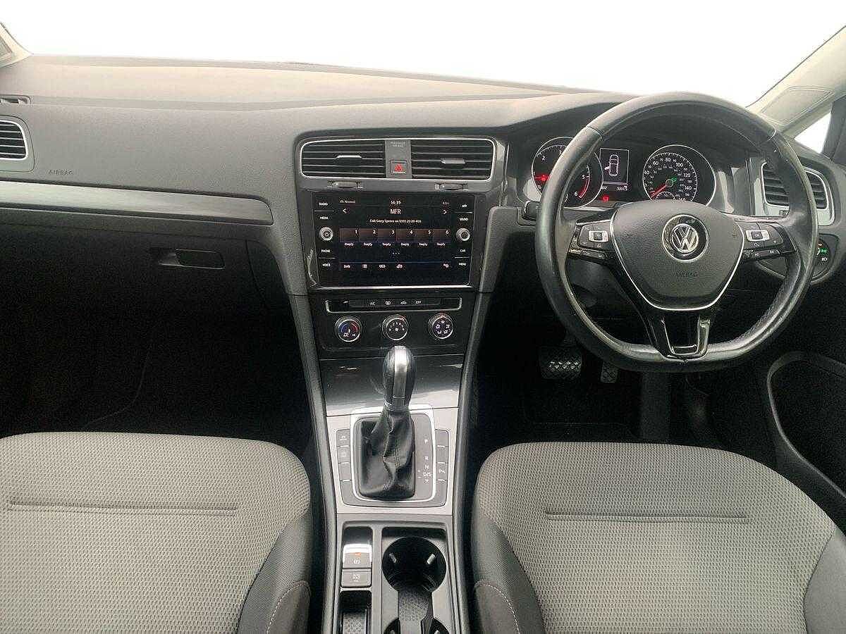 Used Volkswagen Golf 2017 for sale - 77945177: Photo 10