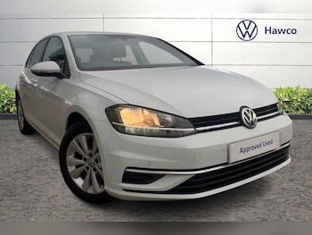 Used Volkswagen Golf 2017 for sale - 77945177: Photo