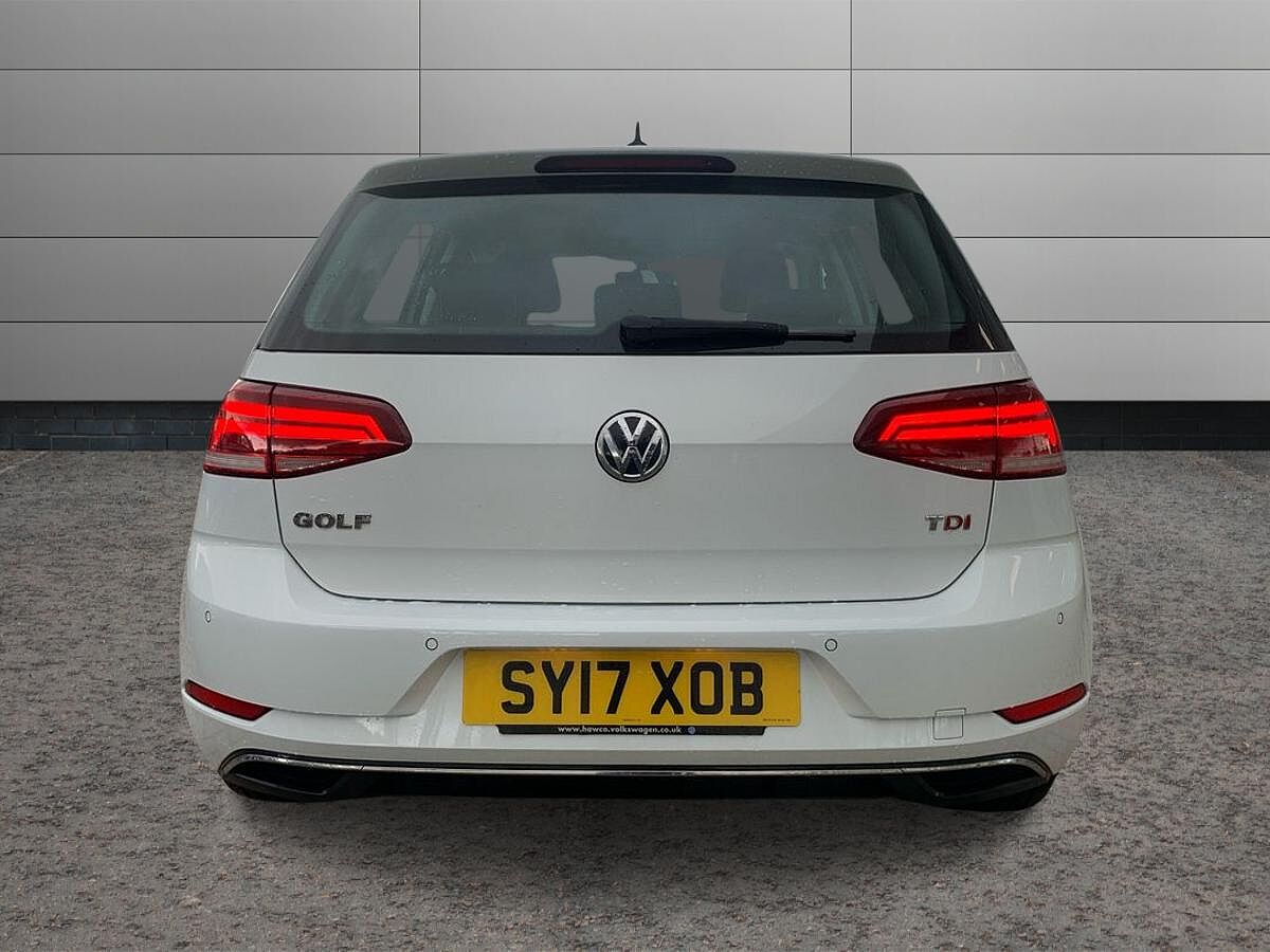 Used Volkswagen Golf 2017 for sale - 77945177: Photo 7