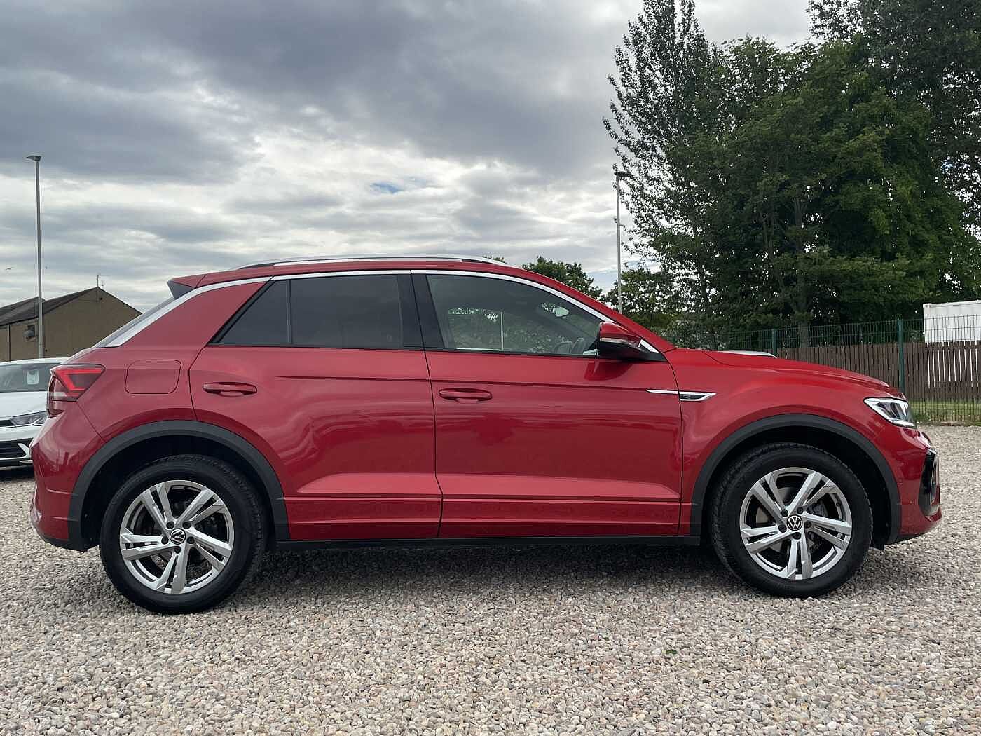 Used Volkswagen T-Roc 2022 for sale - 77640301: Photo 4