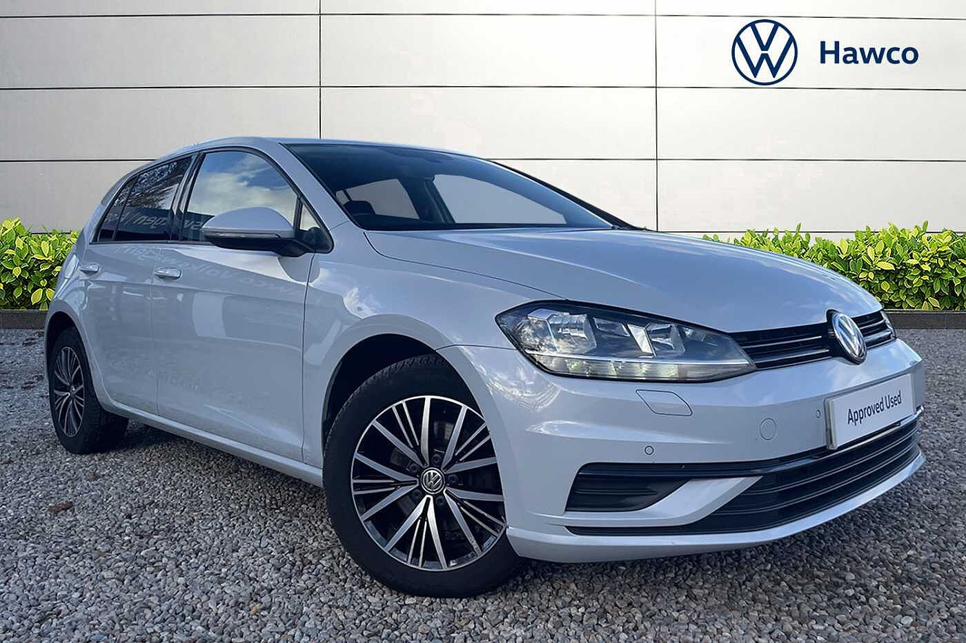Used Volkswagen Golf 2017 for sale - 76436456: Photo 1