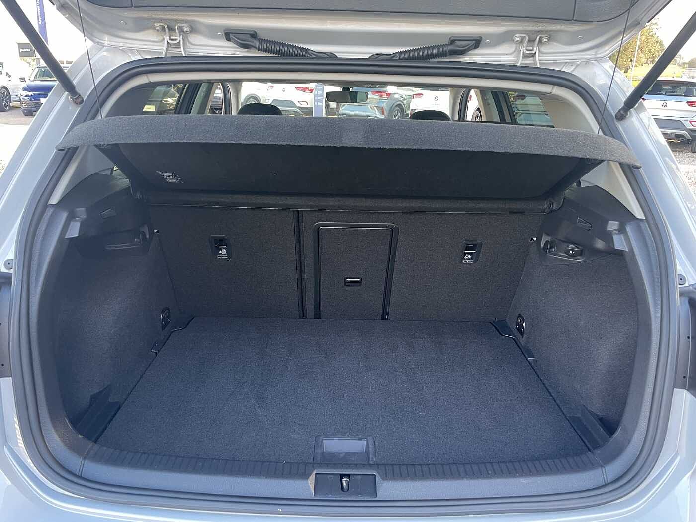 Used Volkswagen Golf 2017 for sale - 76436456: Photo 9