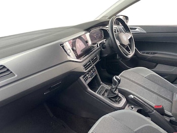 Used Volkswagen Polo 2023 for sale - 78266672: Photo