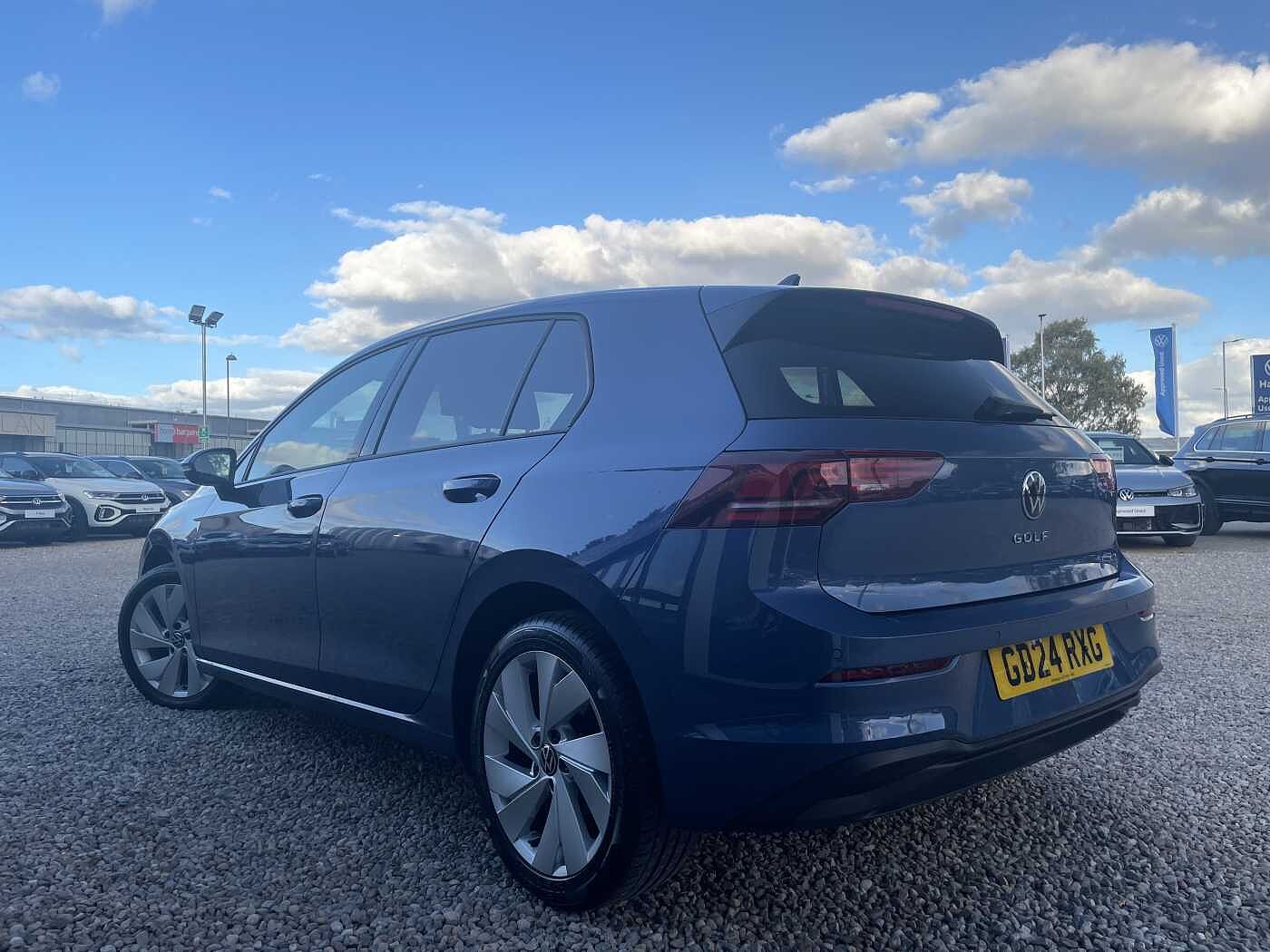 Used Volkswagen Golf 2024 for sale - 76677168: Photo 3