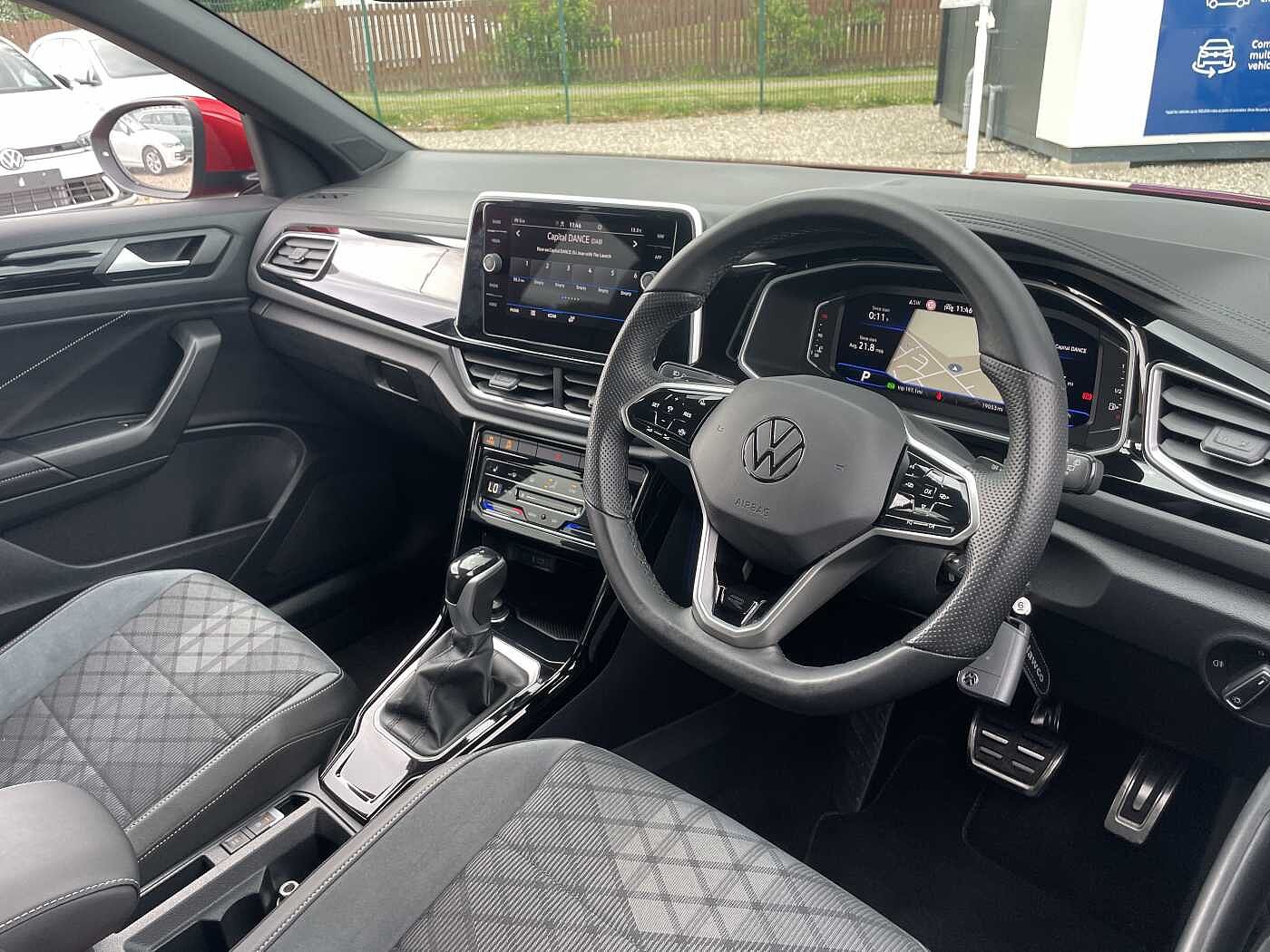 Used Volkswagen T-Roc 2022 for sale - 76675389: Photo 6