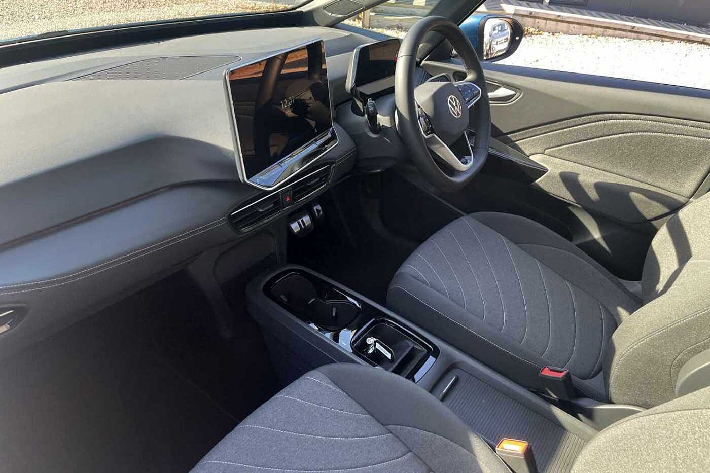 Used Volkswagen ID.3 2025 for sale - 76678263: Photo 2