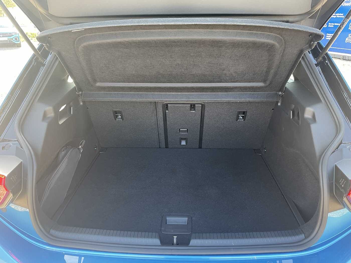 Used Volkswagen ID.3 2025 for sale - 76678263: Photo 9